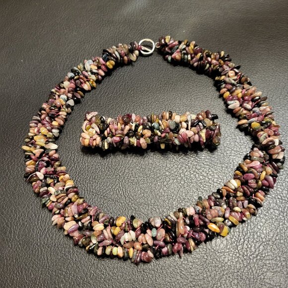 Agate Chip Bead Necklace and Stretch Bracelet - Picture 4 of 6